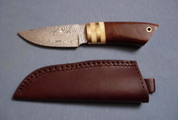 Sch�nes Messer mit Damaszenerstahlklinge 190 Lagen