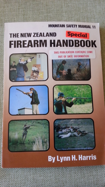 The New Zealand Firearms Handbook 173 Seiten